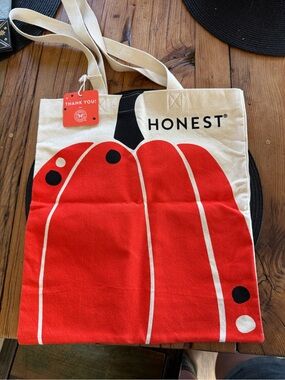 NEST Fragrances Red and Cream Canvas Pumpkin Tote Bag